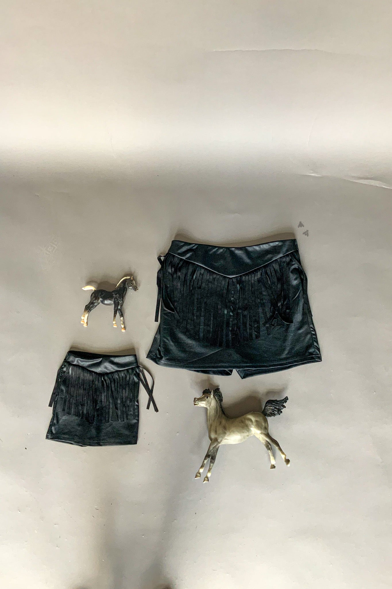 ROUND UP SKORT* TUXEDO *SUPER SALE