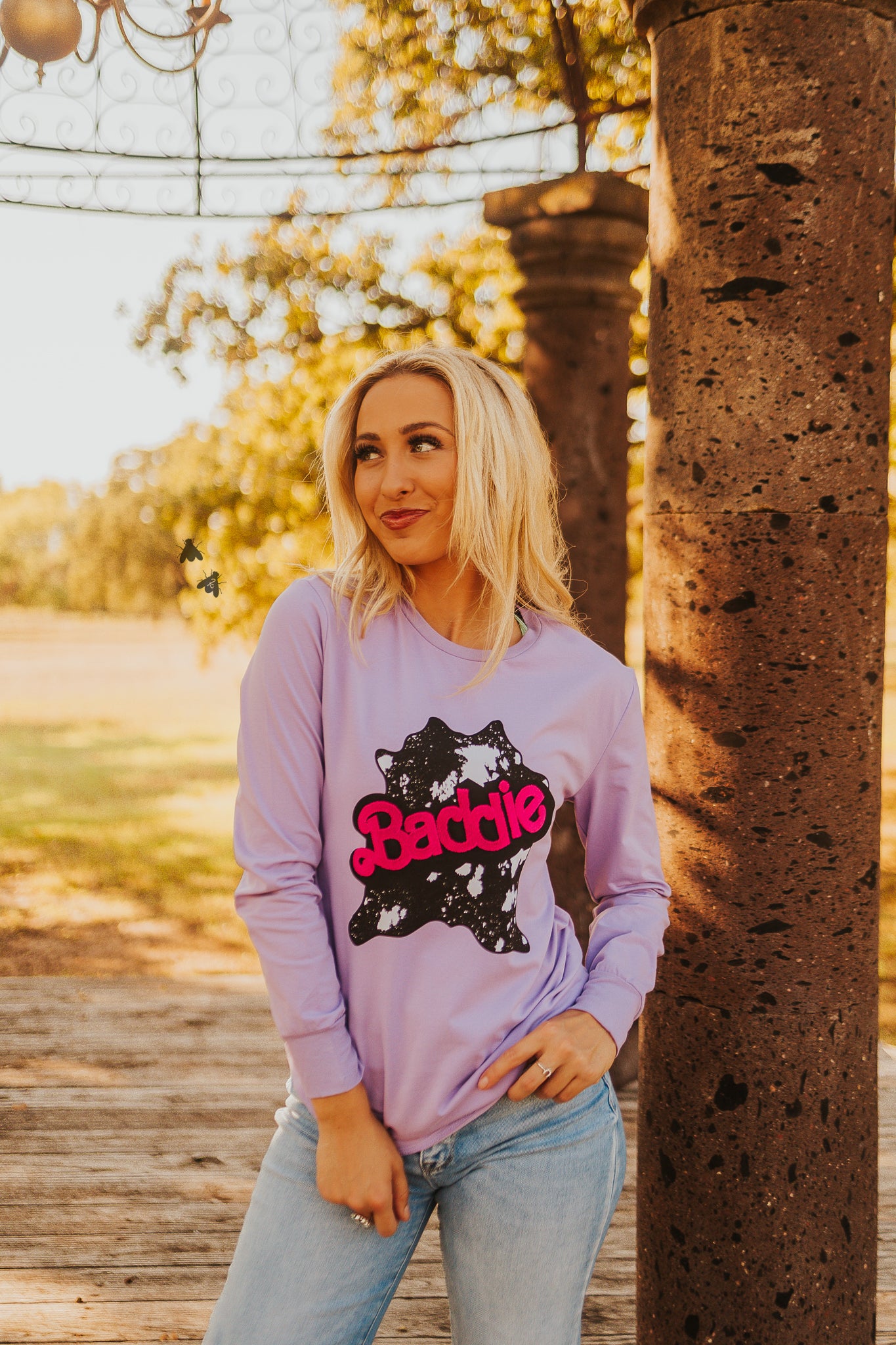 WESTERN BARB TEE