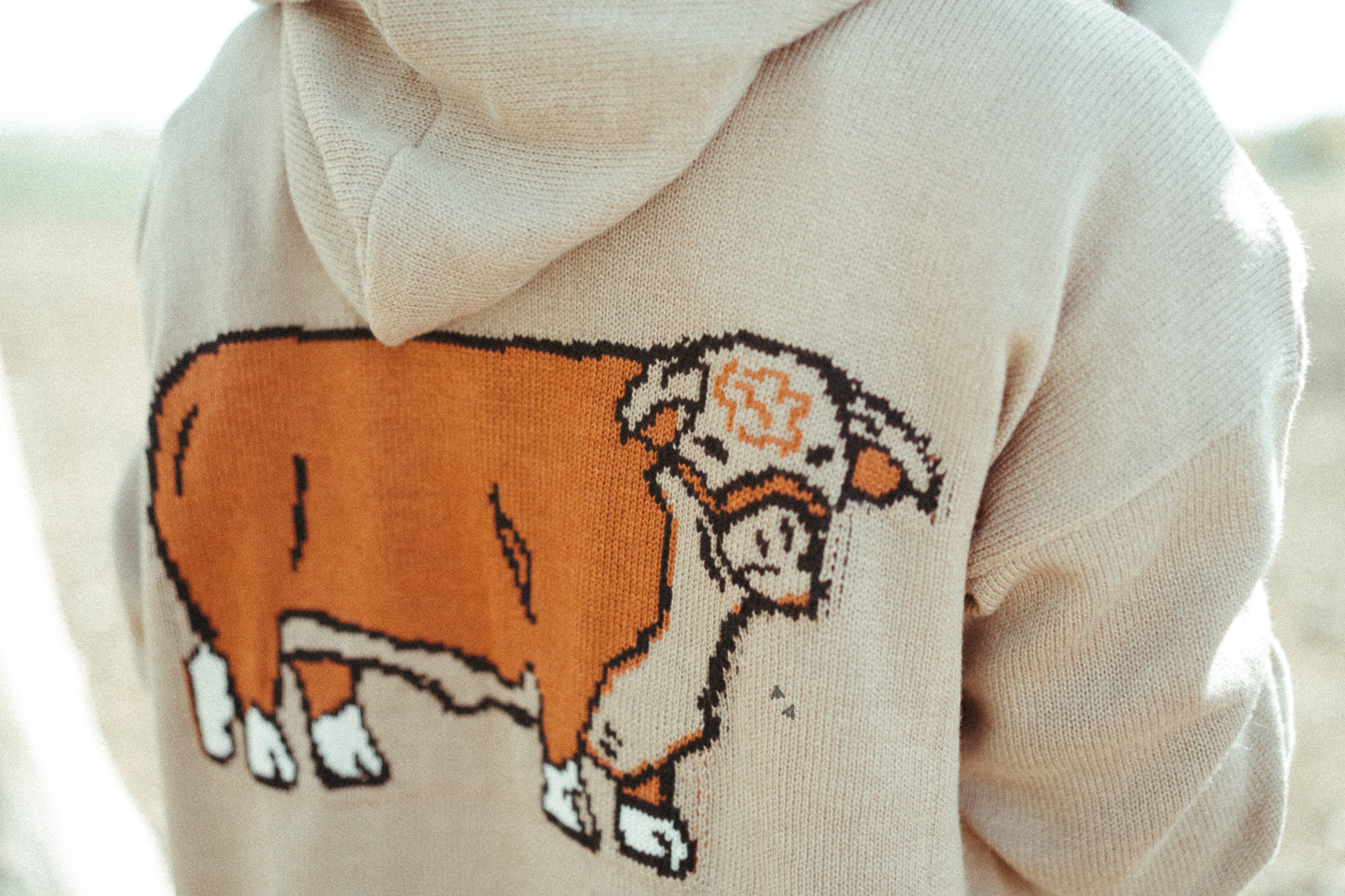 CLOSE KNIT HERD