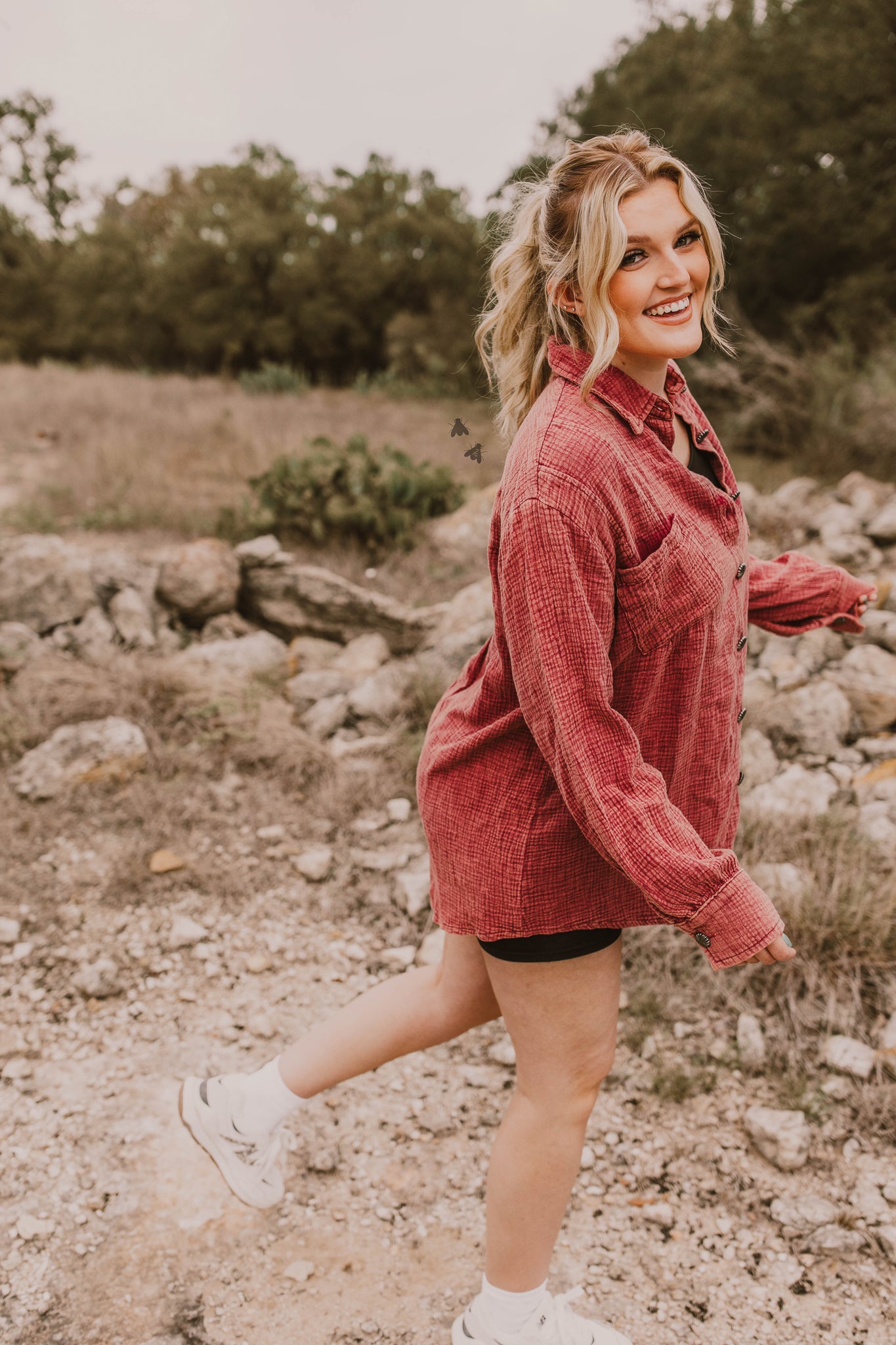 ACRES BUTTON UP * SANGRIA *SUPER SALE