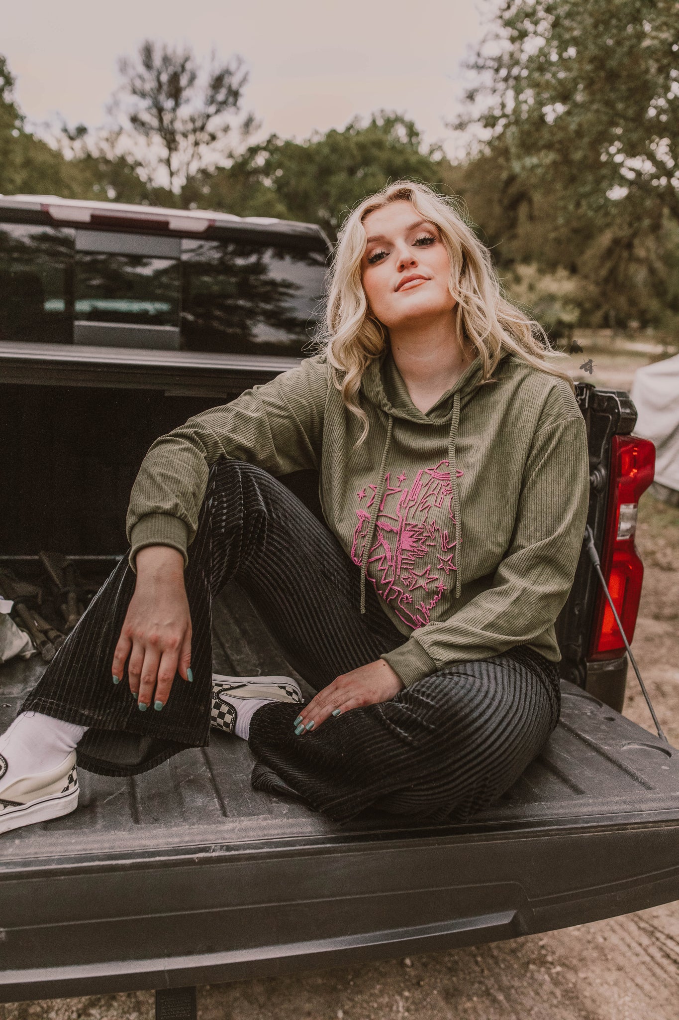WHOA PONY HOODIE