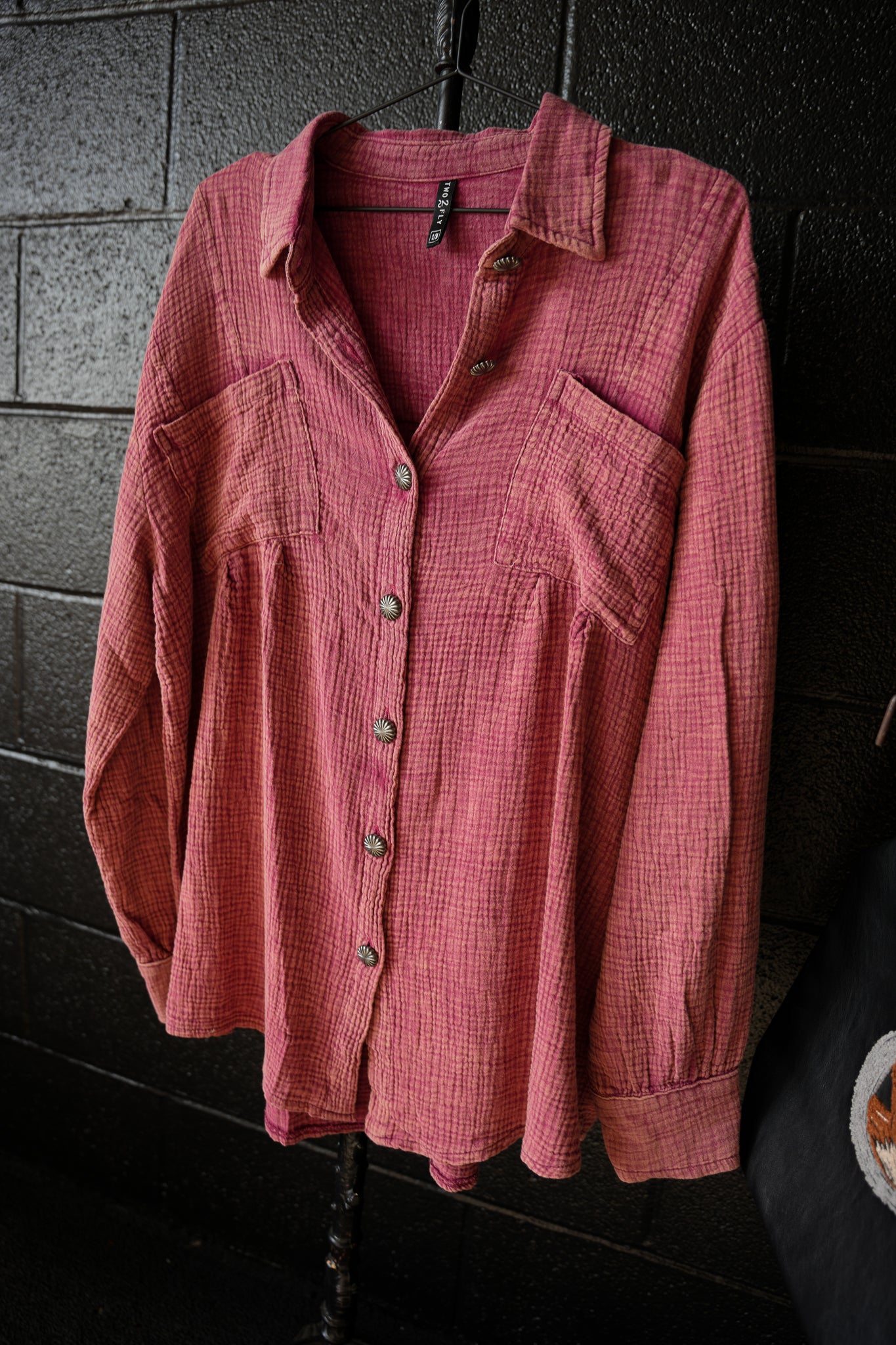 ACRES BUTTON UP * SANGRIA *SUPER SALE
