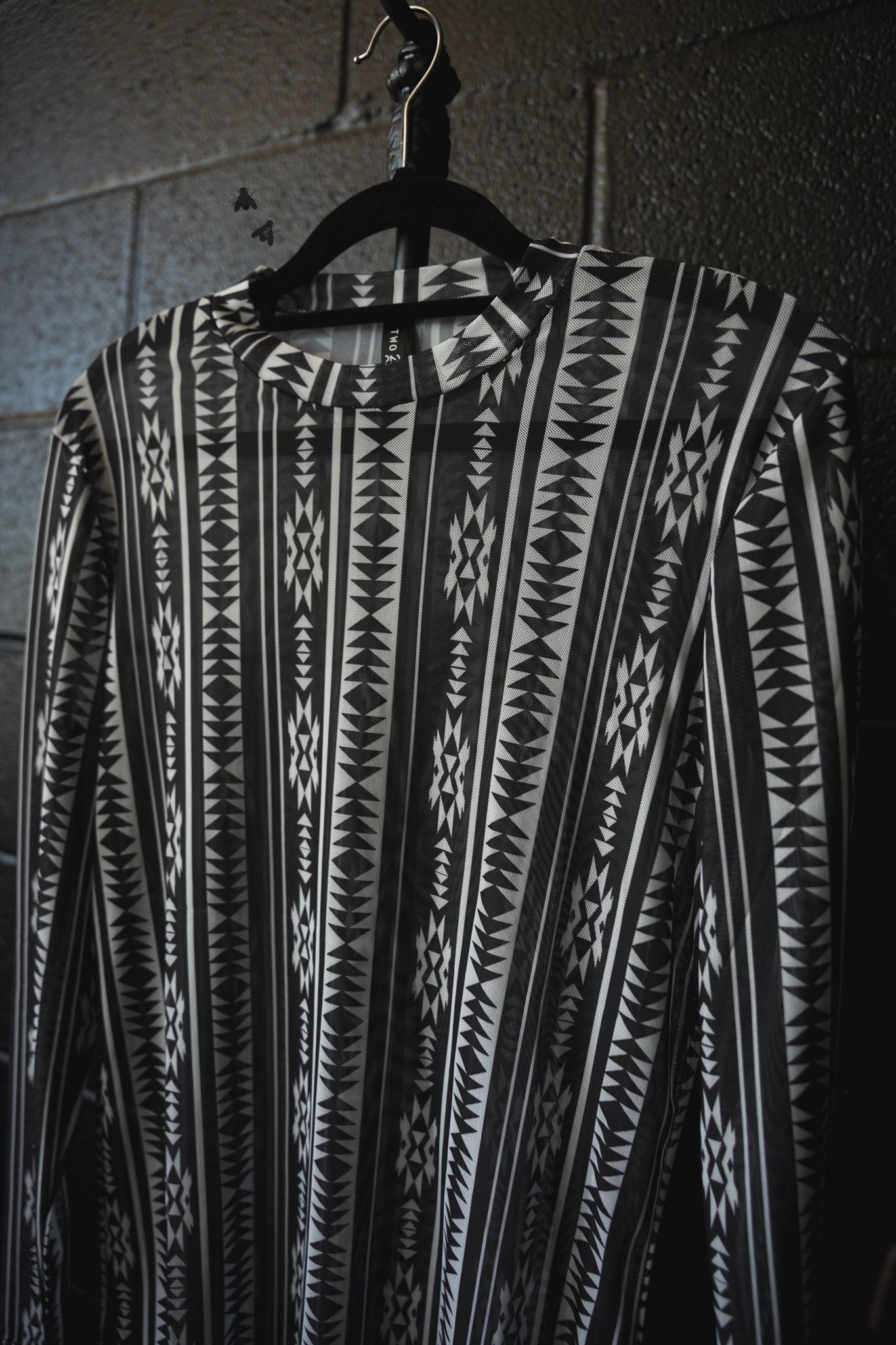 MONO MESH