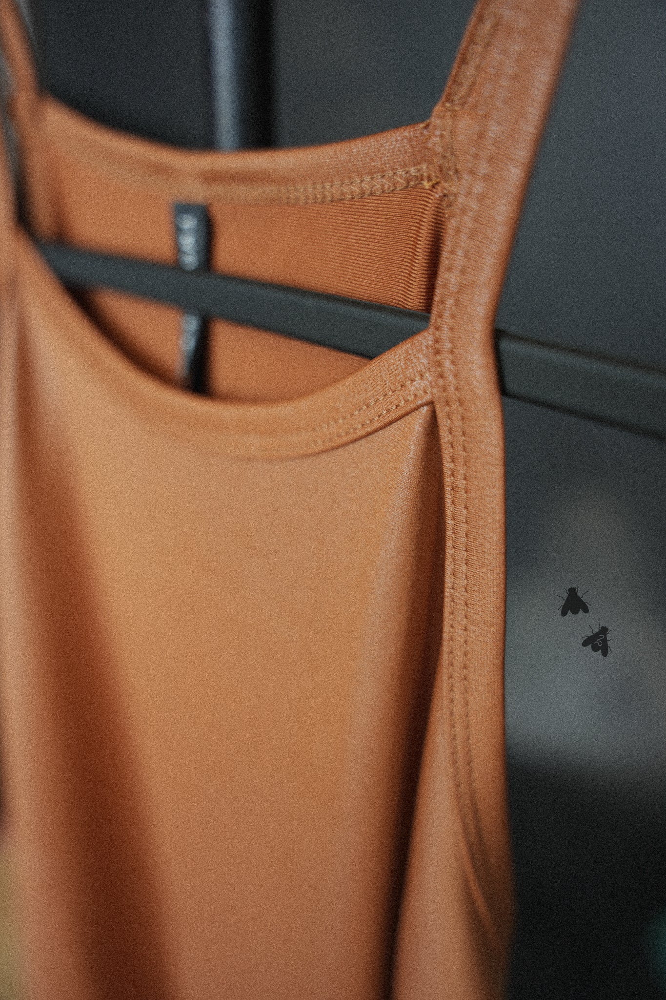 TALLY TANK * SADDLE