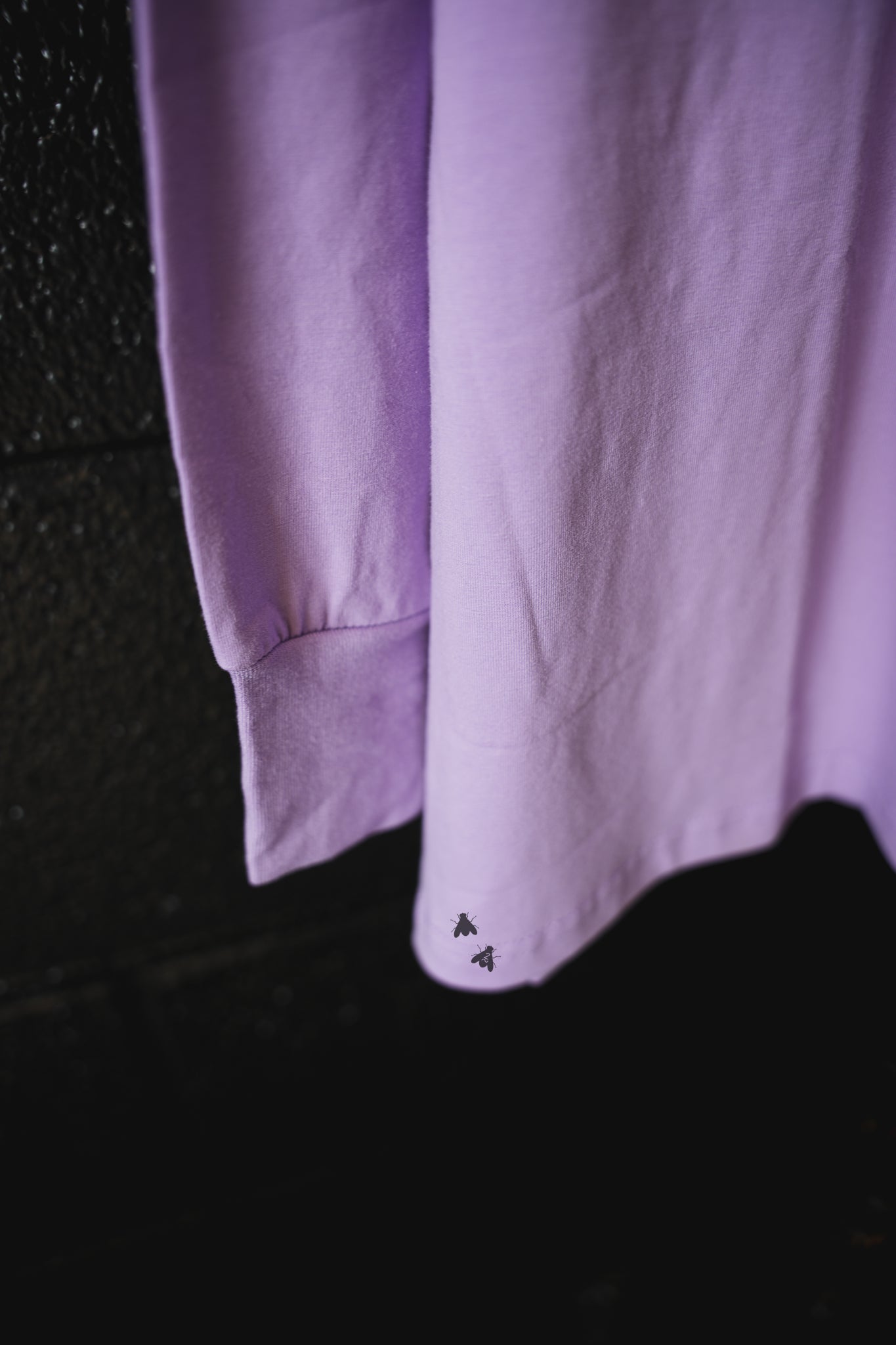WESTERN BARB TEE