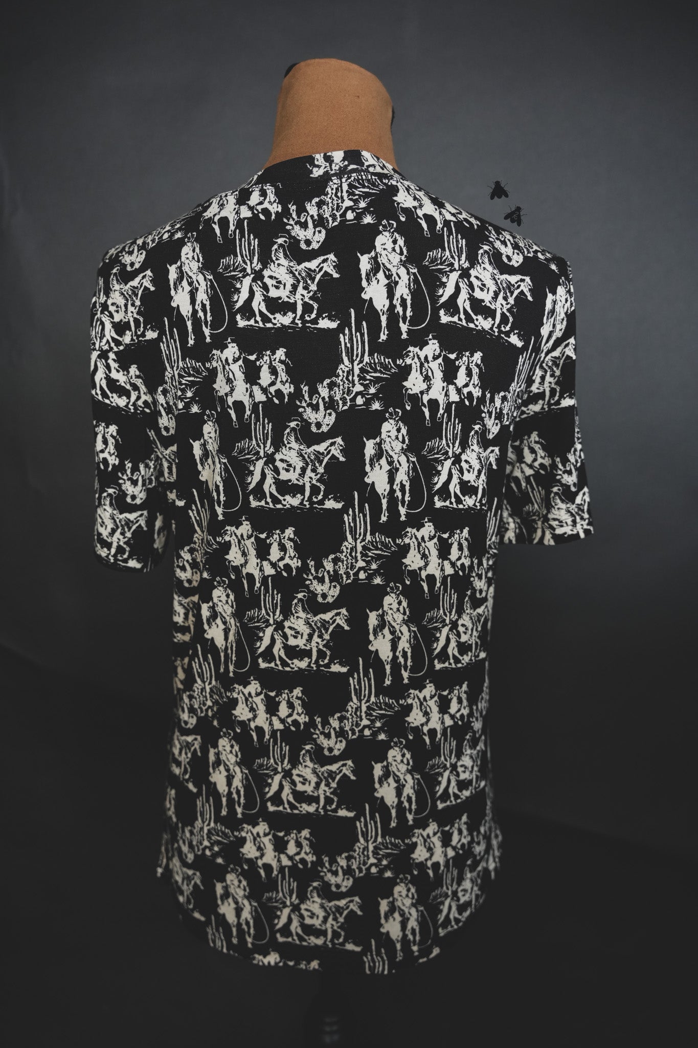 DUSK DESERT TEE