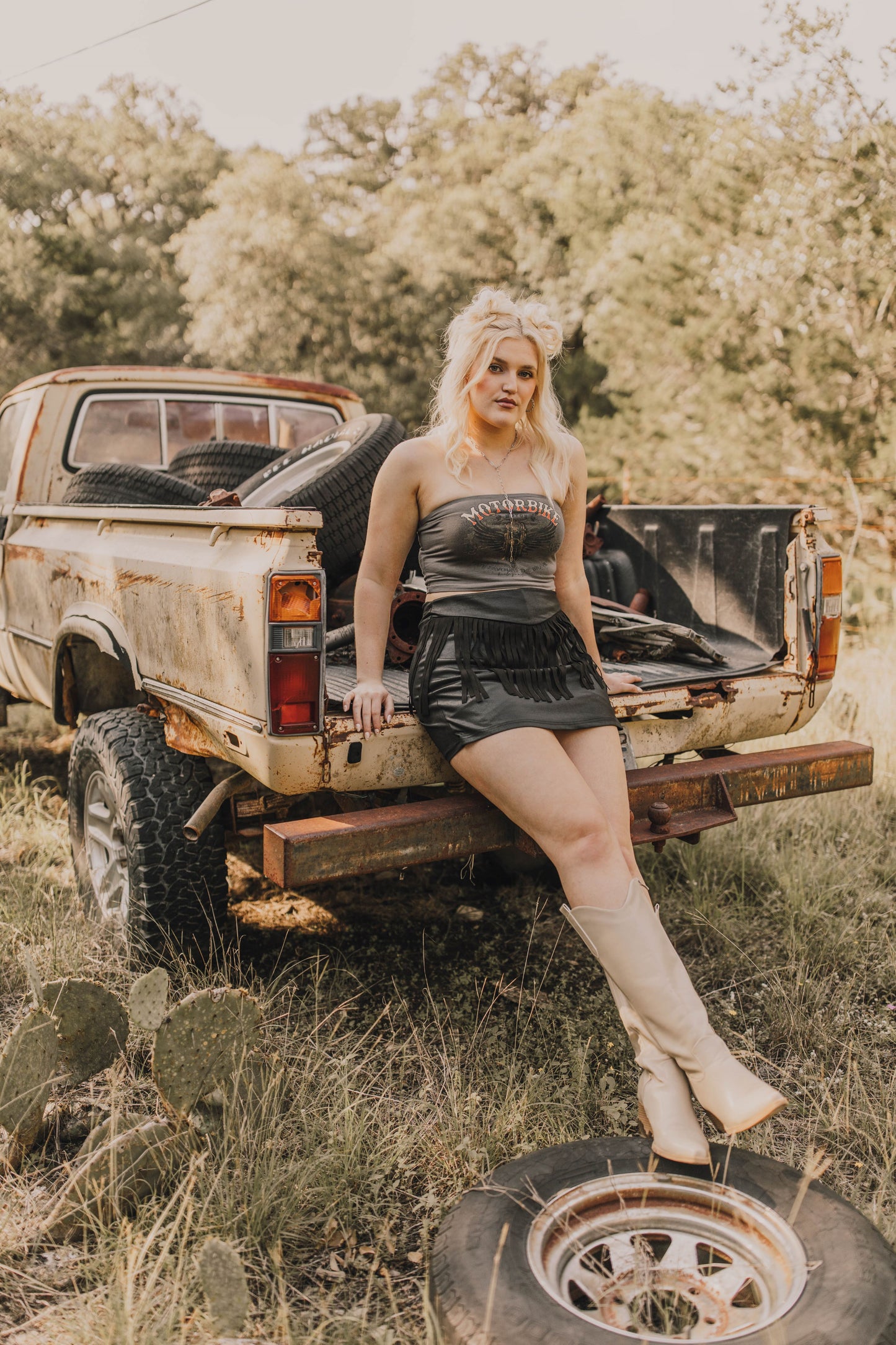 ROUND UP SKORT* TUXEDO *SUPER SALE
