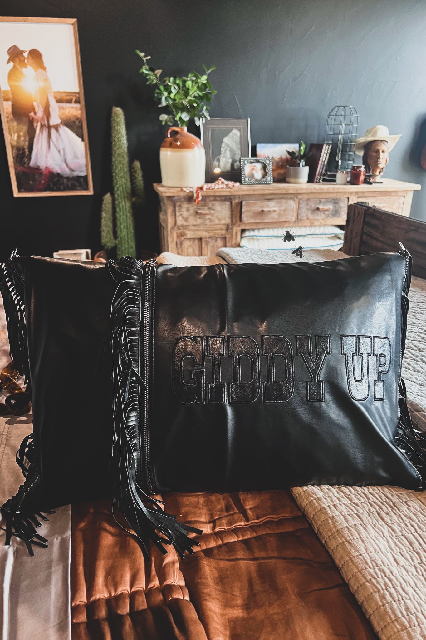 GIDDY UP PILLOW cover