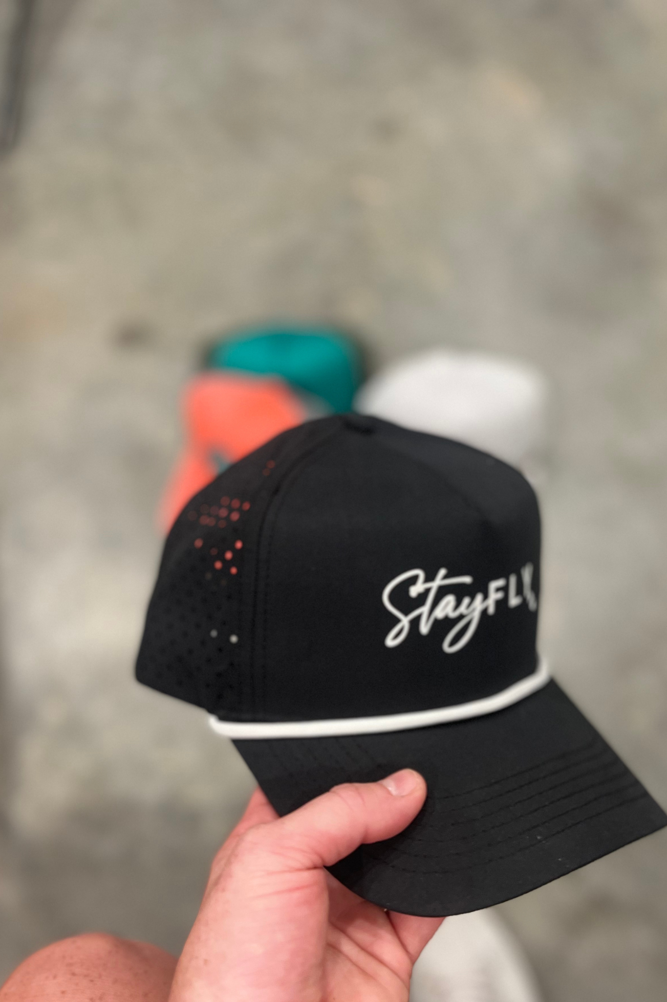 FLY HEAD * TUXEDO