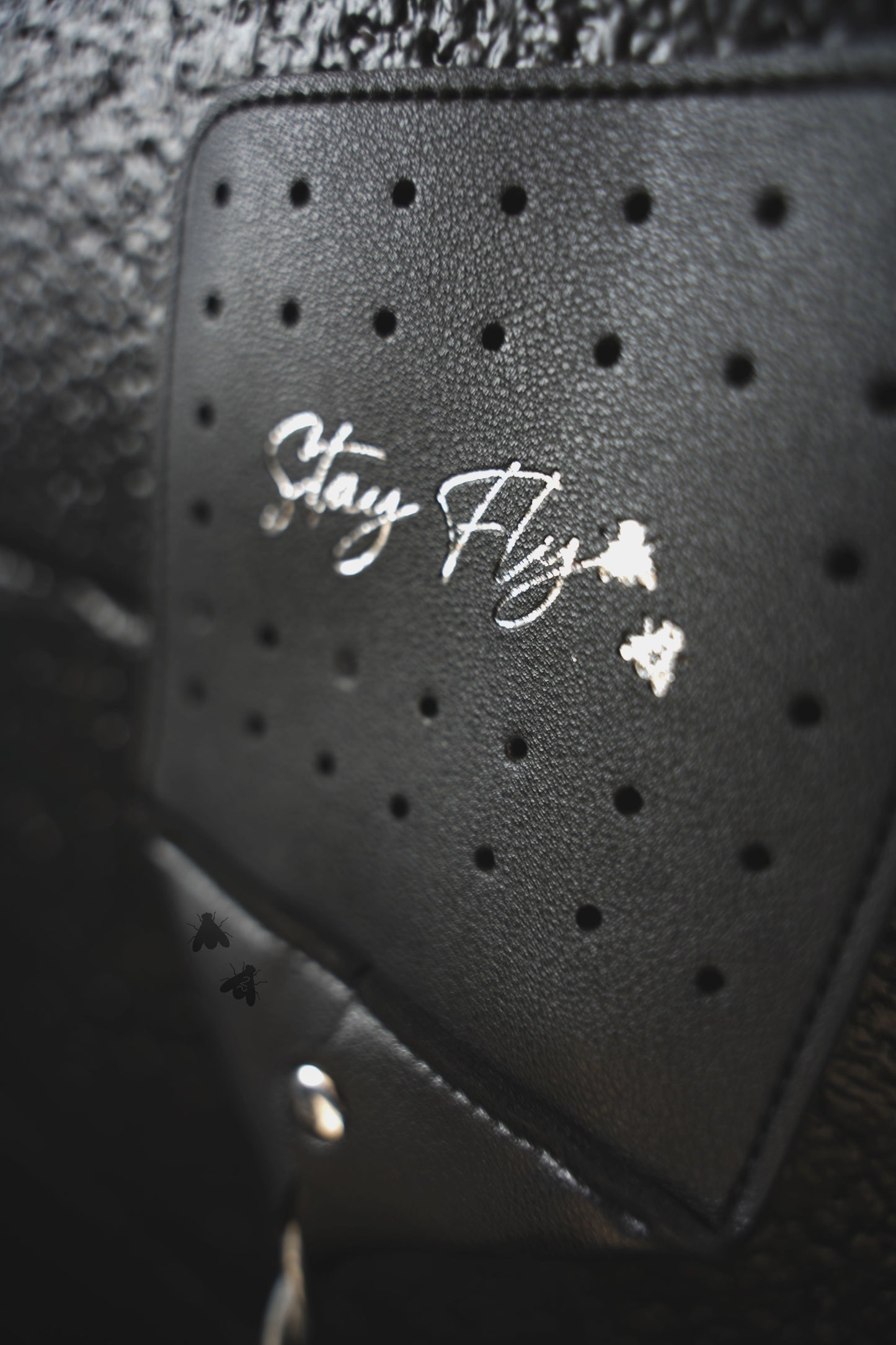 FLY SWAT IT *tuxedo