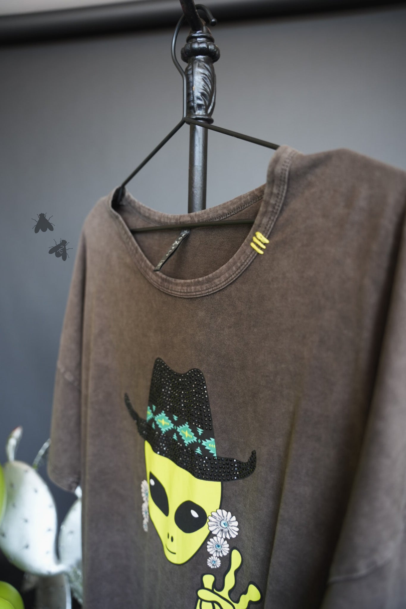 OUT OF THIS WORLD *SUPER SALE [UNDERRATED.*SIGH]