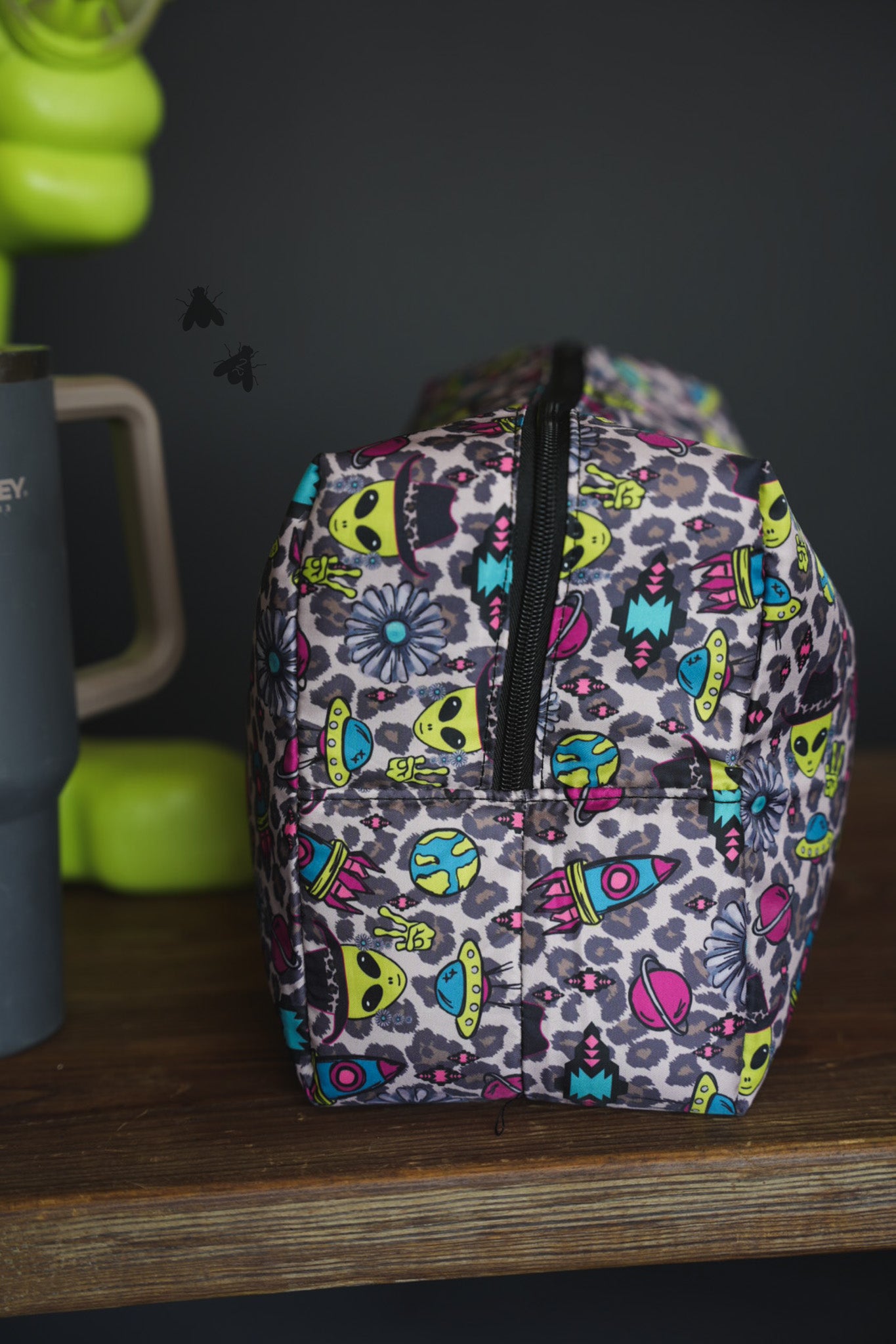 TAKE ME AWAY TRAVELER *SUPER SALE
