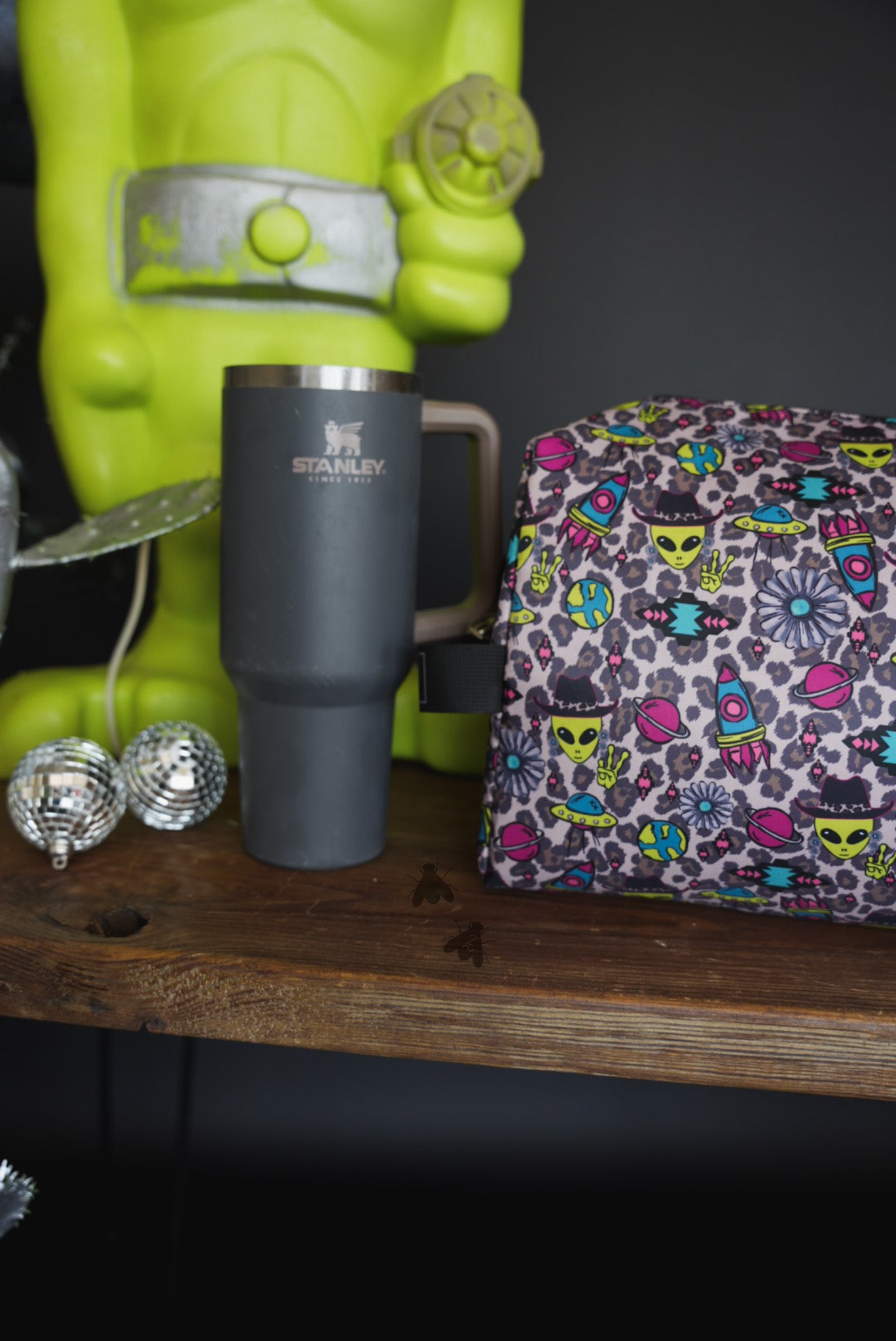 TAKE ME AWAY TRAVELER *SUPER SALE