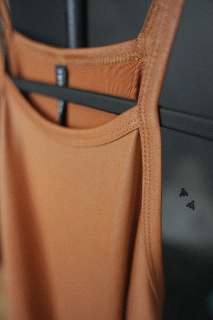 TALLY TANK * SADDLE