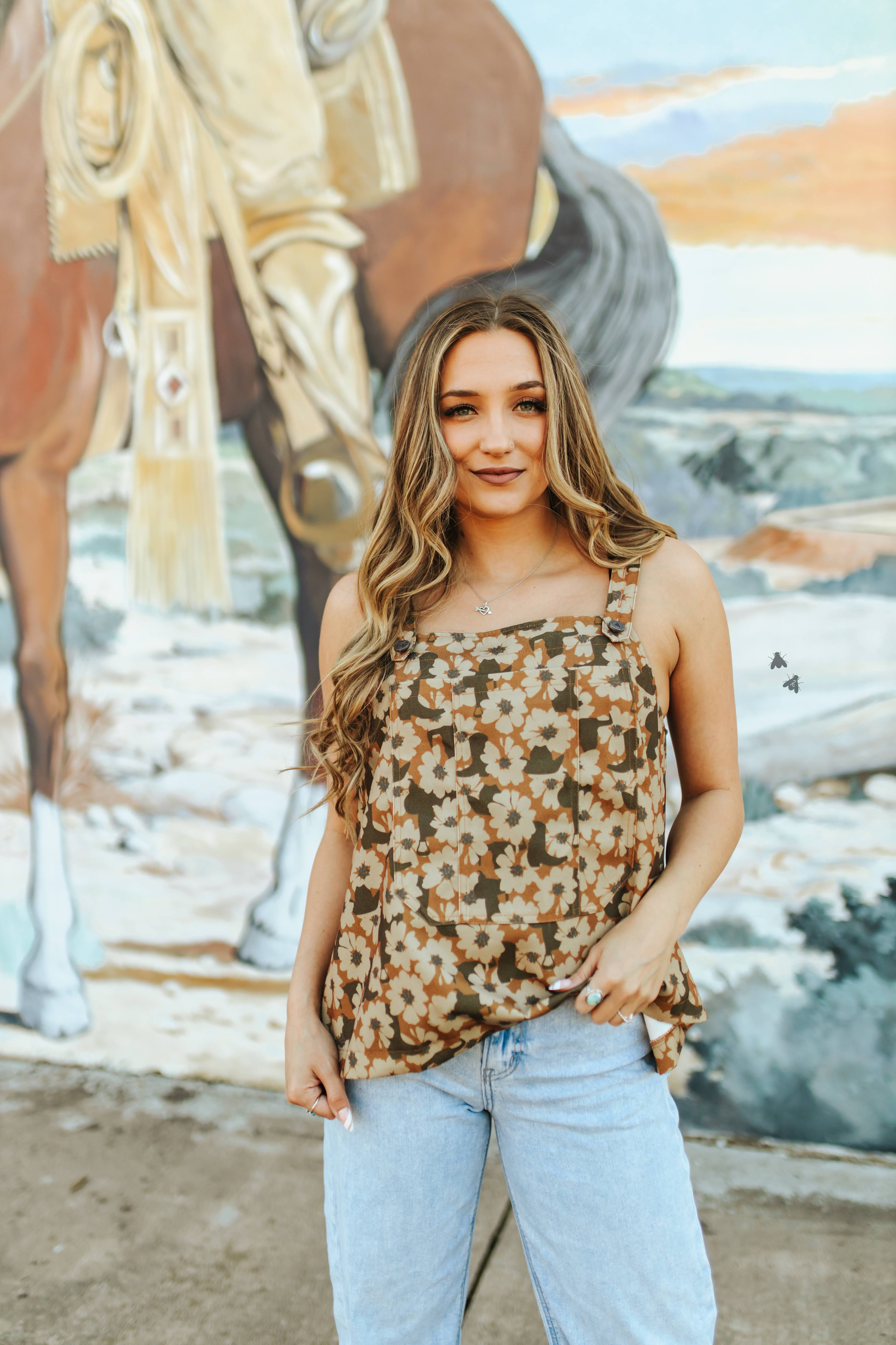 $5!! BUCKIN BIBS *FLORAL