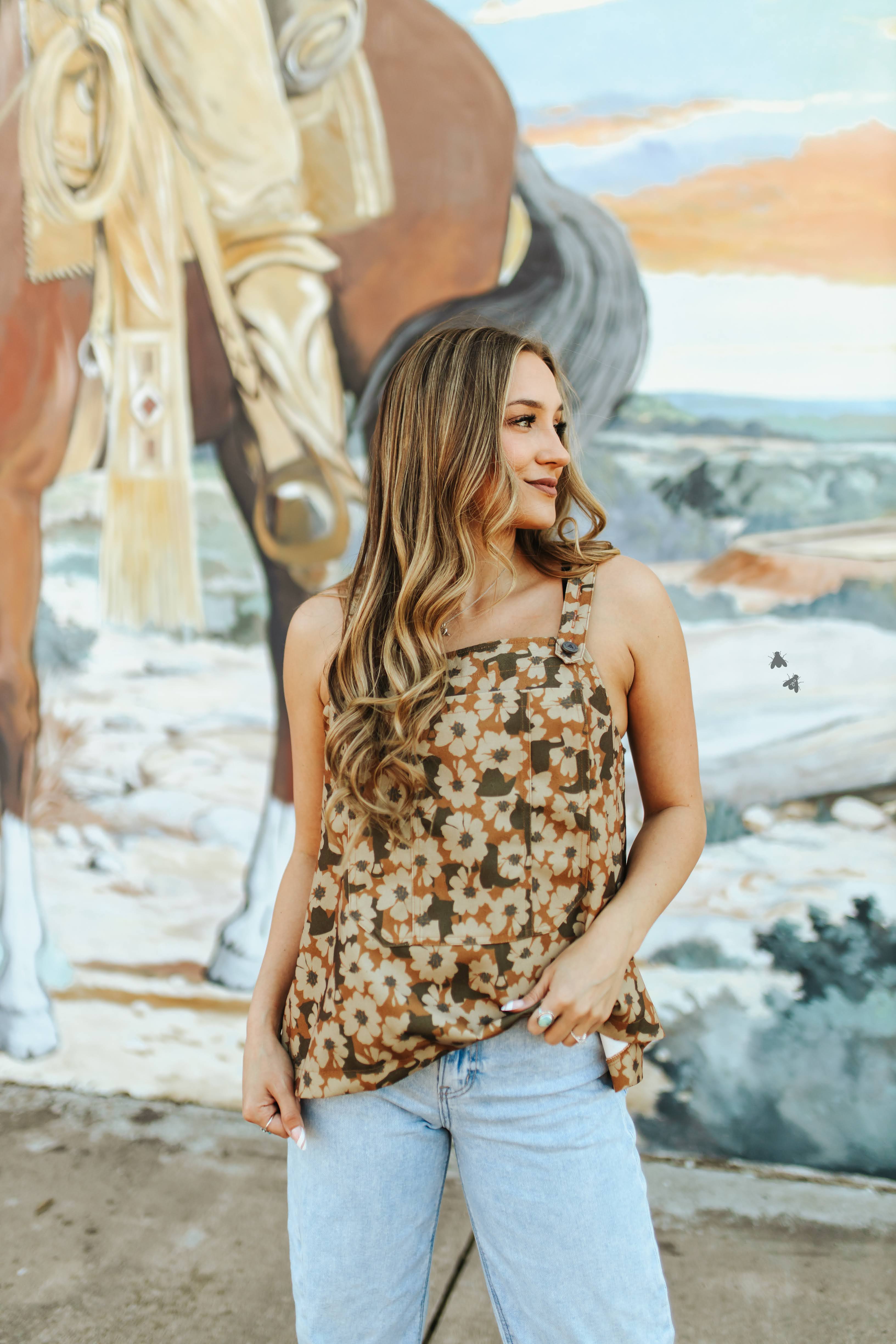 $5!! BUCKIN BIBS *FLORAL