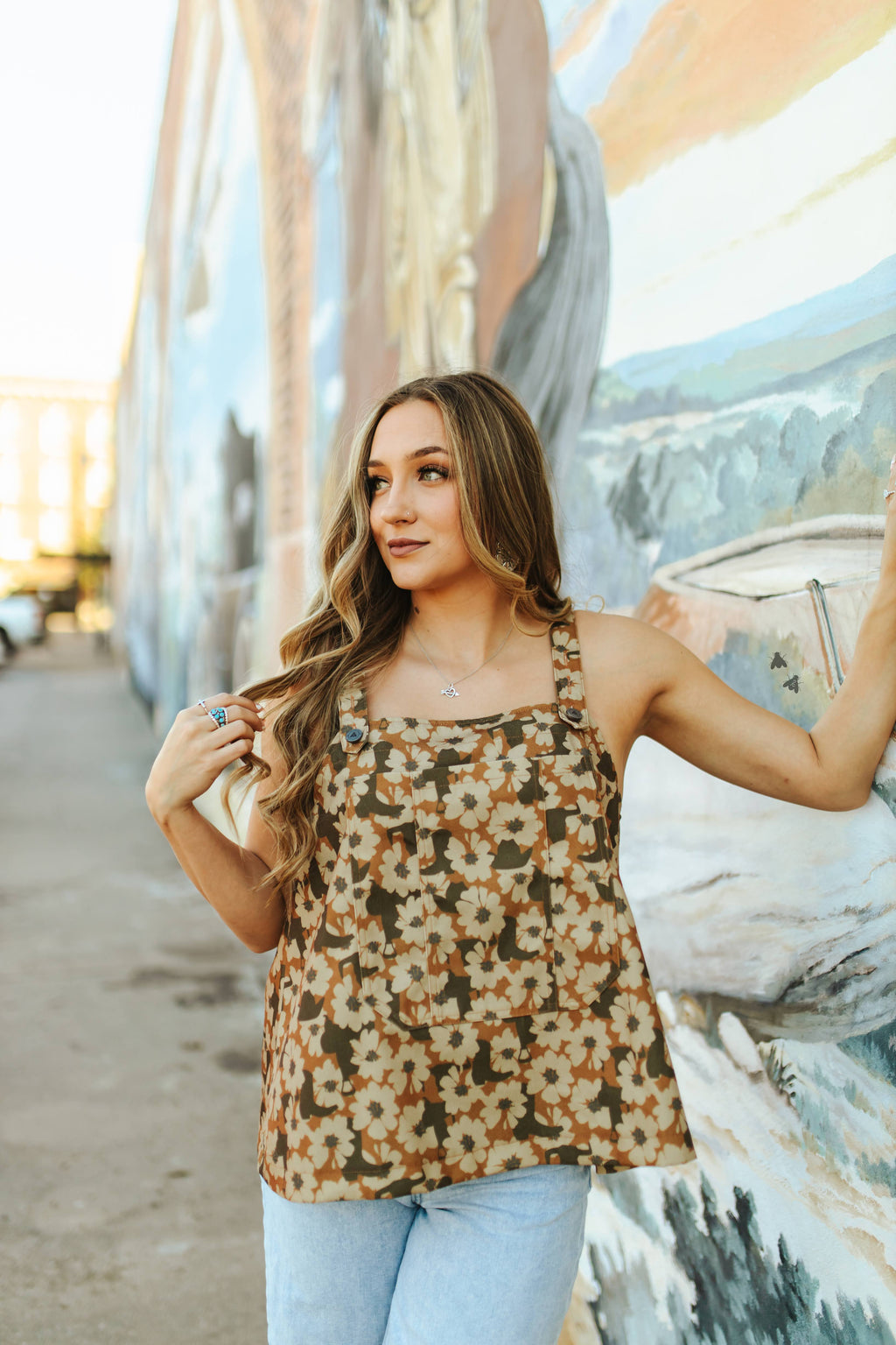$5!! BUCKIN BIBS *FLORAL