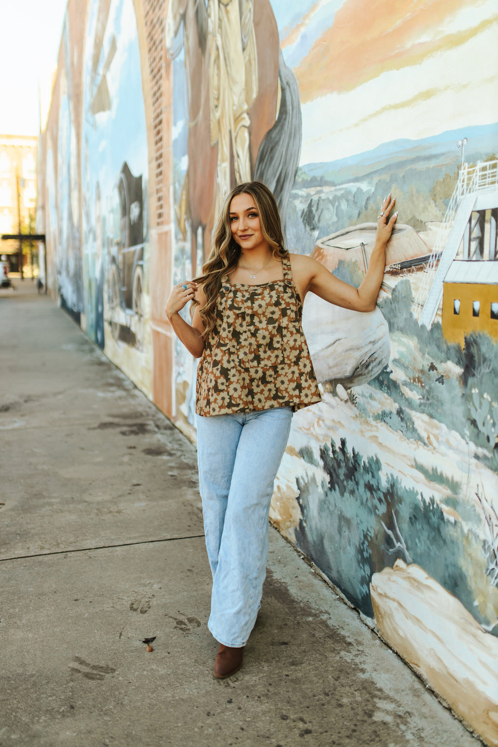 $5!! BUCKIN BIBS *FLORAL