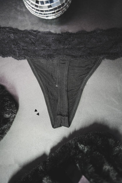 *** INV ISSUES -BARE NECESSITIES *BOOT STITCH