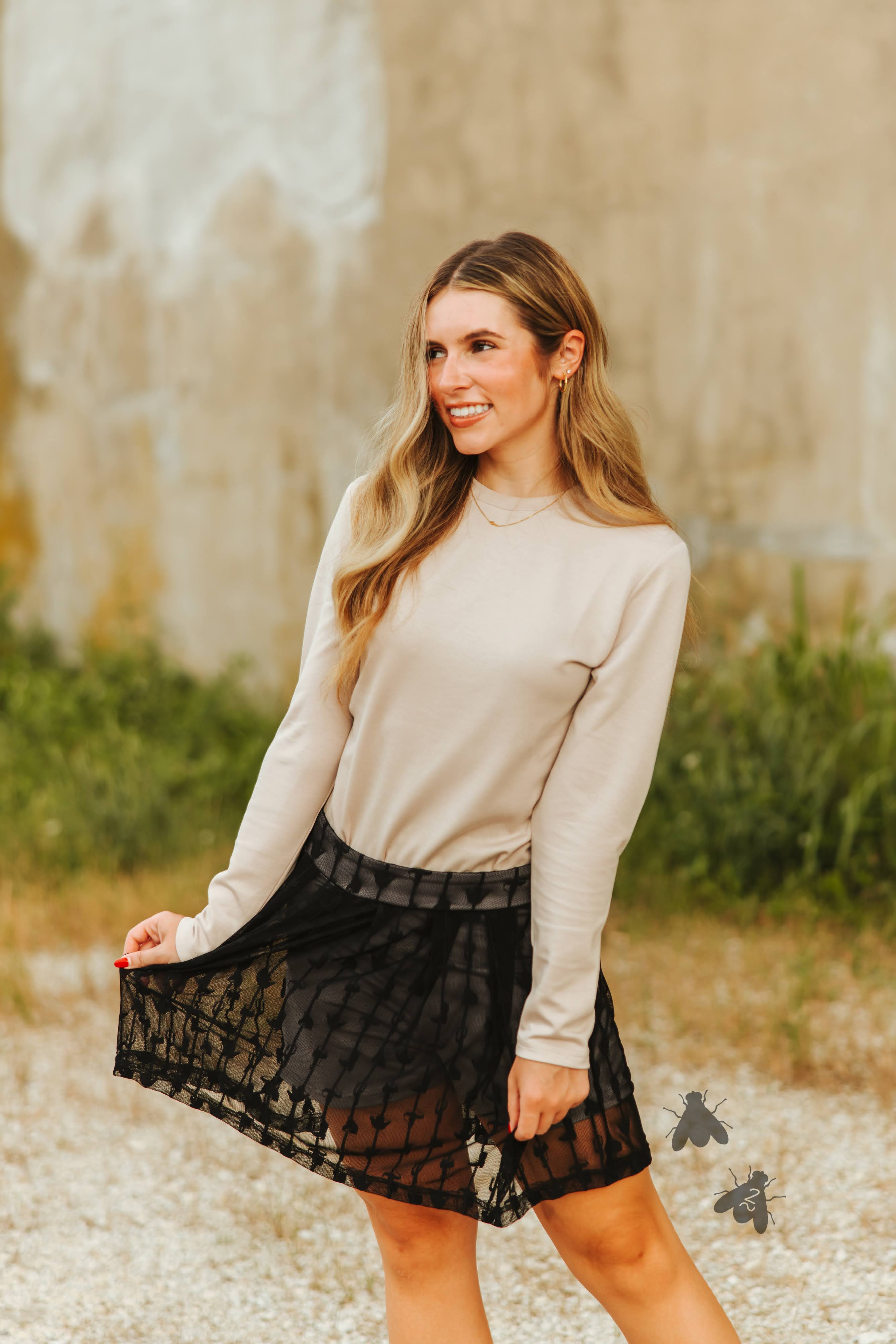 $5!! LINGO LACE SKORT *MID