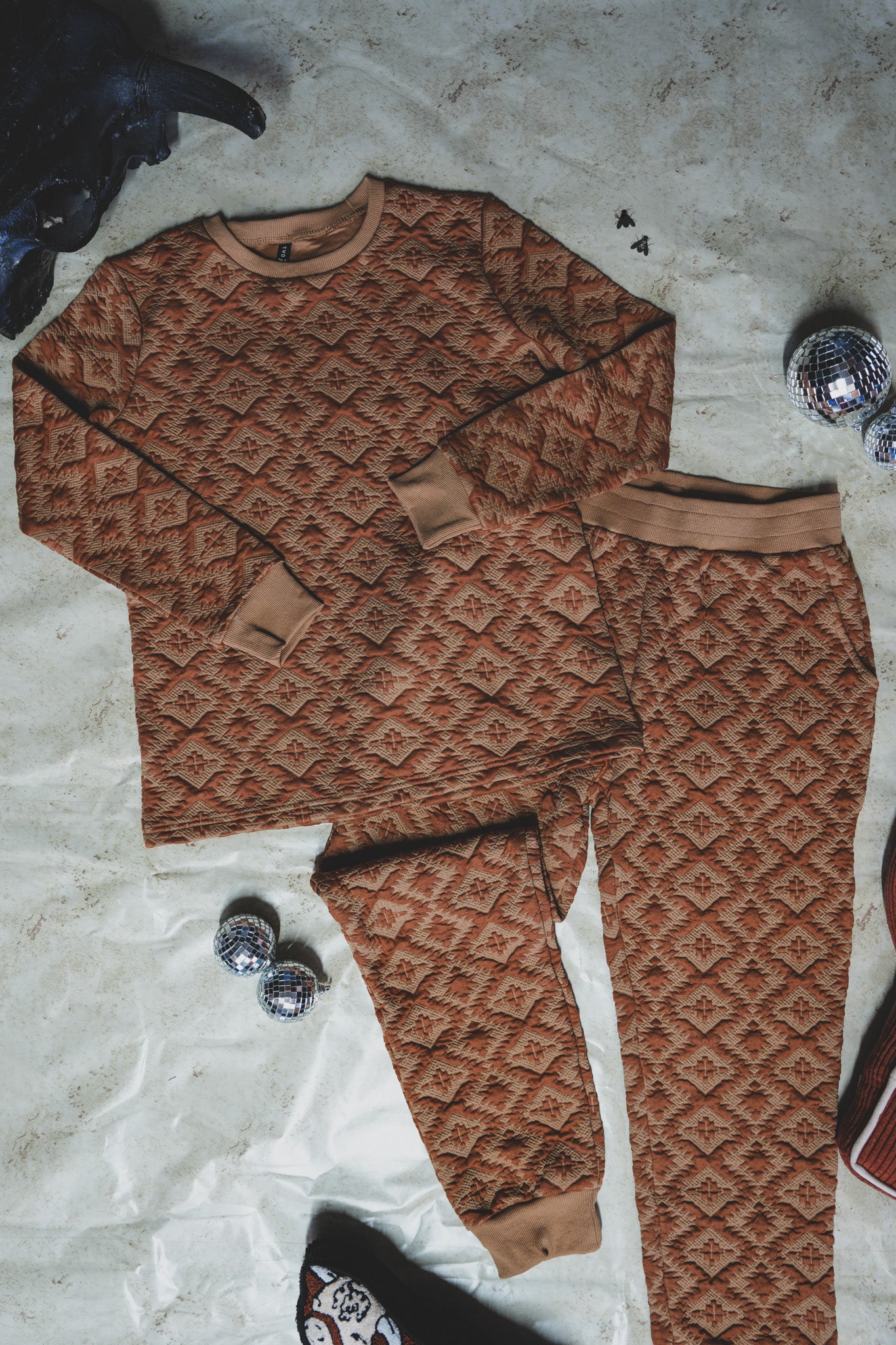 < $5 !  - COMFY CROSSFIRE JOGGERS