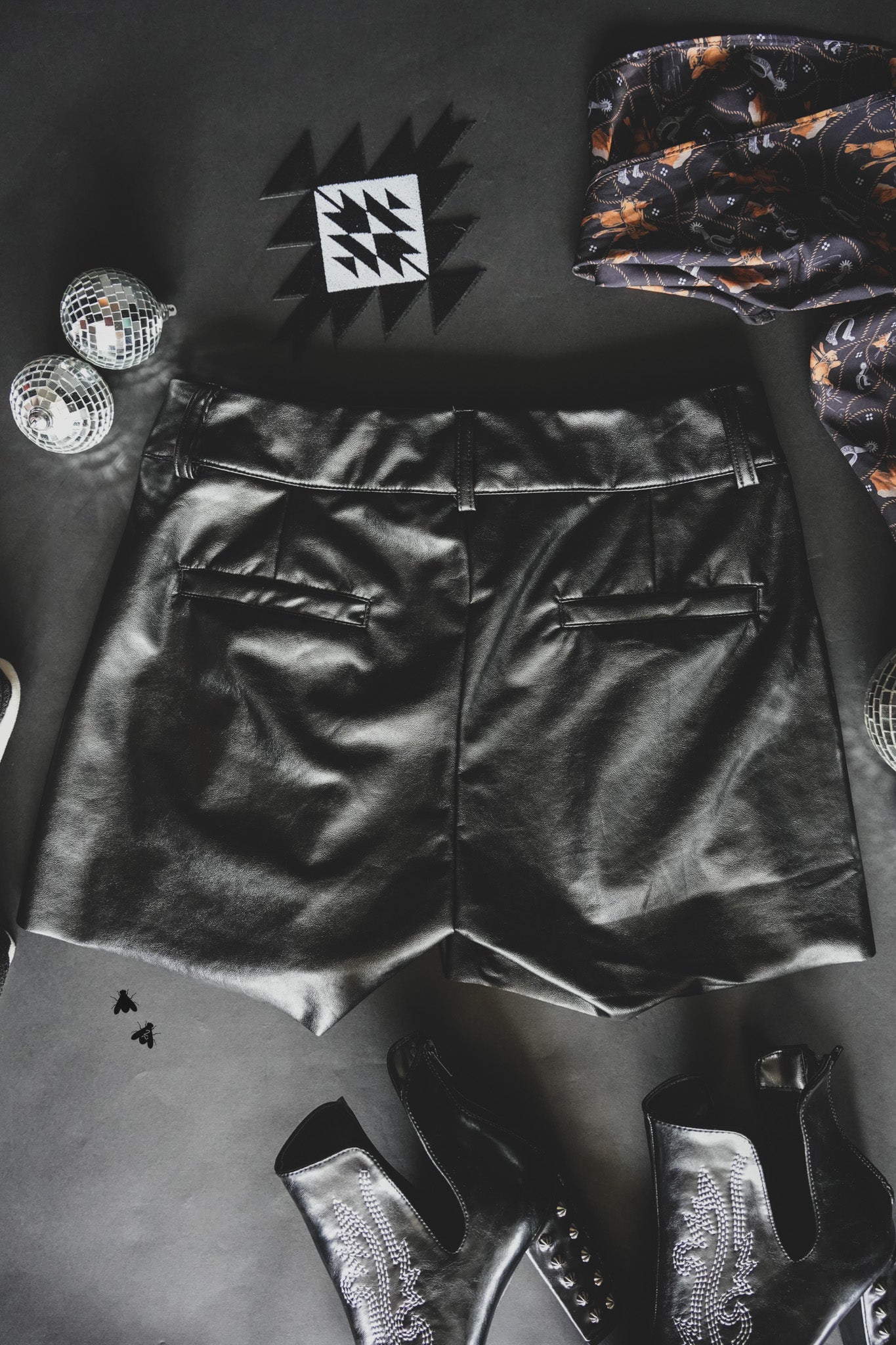 $5!! - JET BLACK SUMMA SHORTS