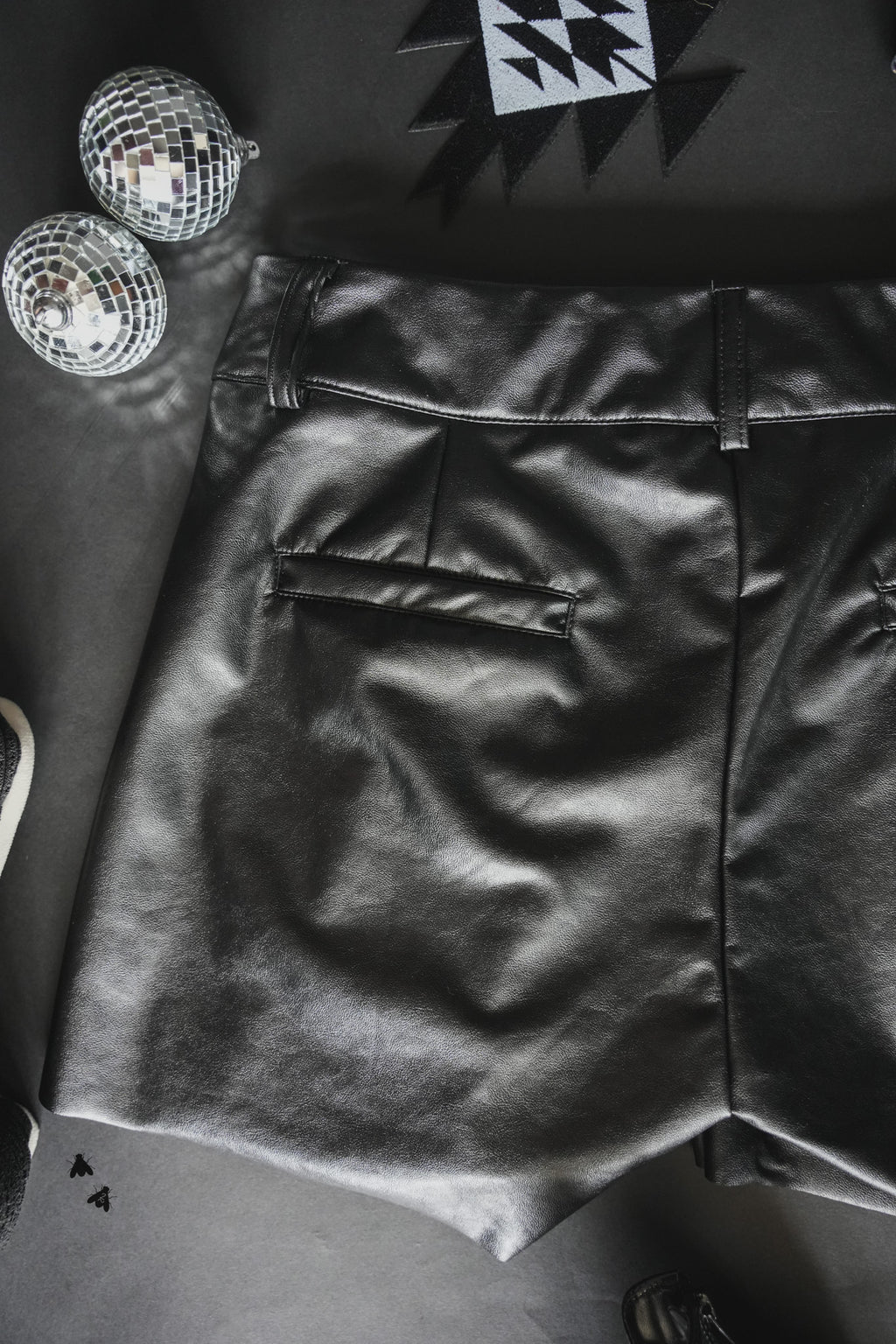 $5!! - JET BLACK SUMMA SHORTS