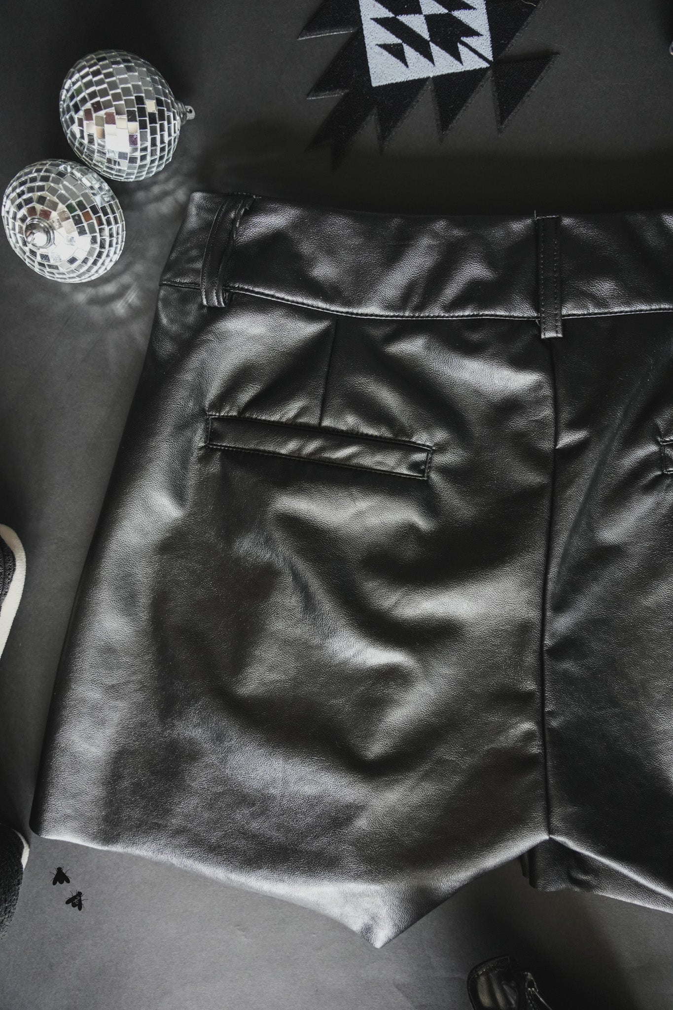 $5!! - JET BLACK SUMMA SHORTS