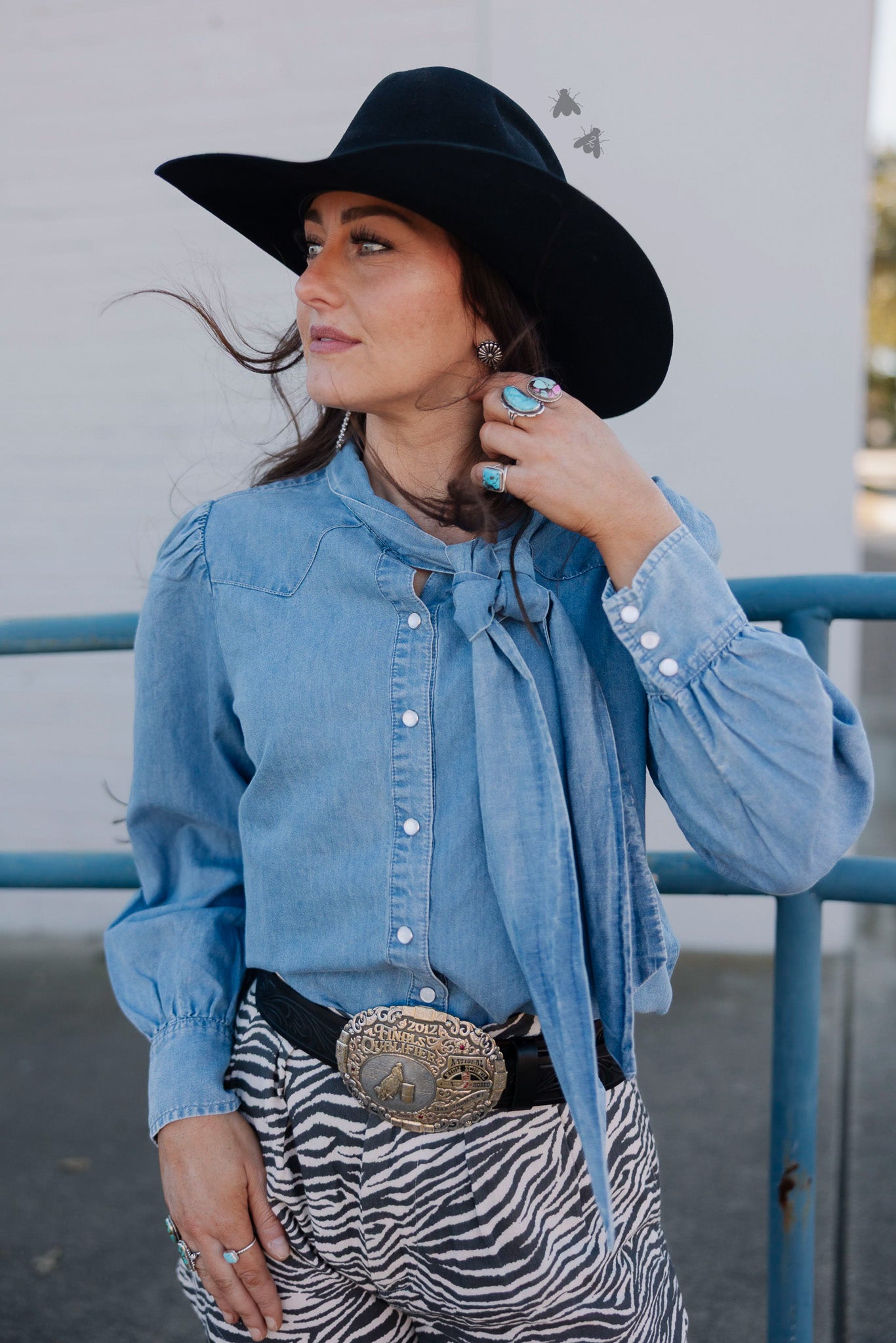 HIGHWAY BLUES *LIGHT