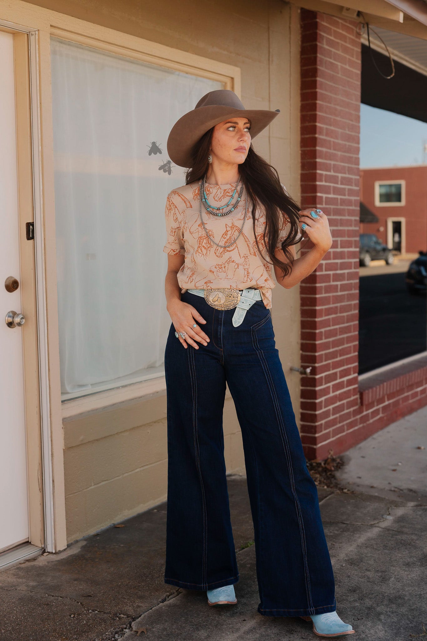 DOODLE DOS TEE *SADDLE