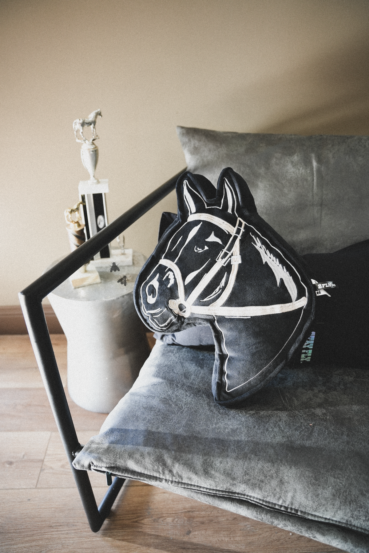 SHOW PONY *MIDNIGHT