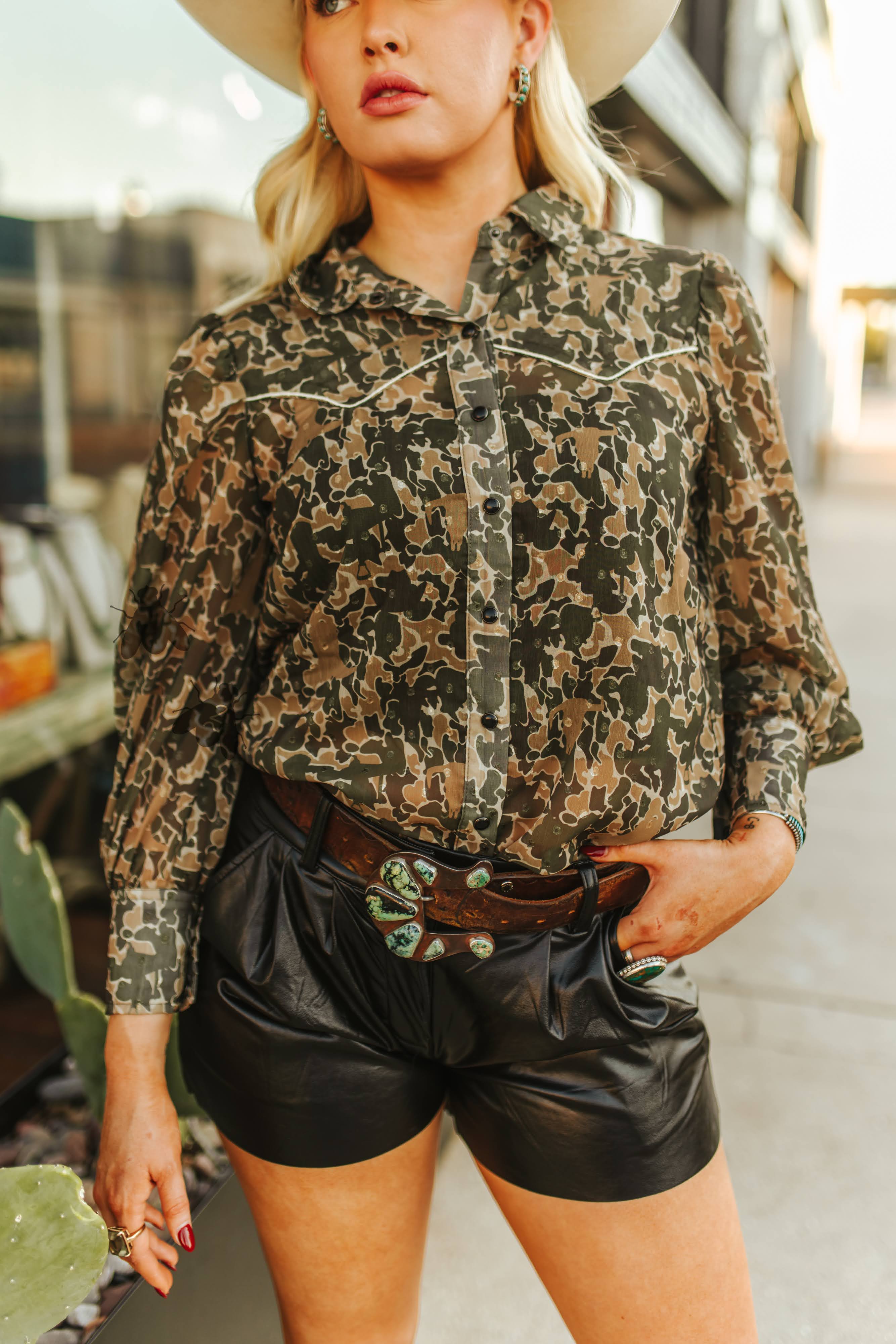 TROPHY WIFE *CAMO