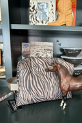 THAT TRAVELER BAG *ZEBRAHH