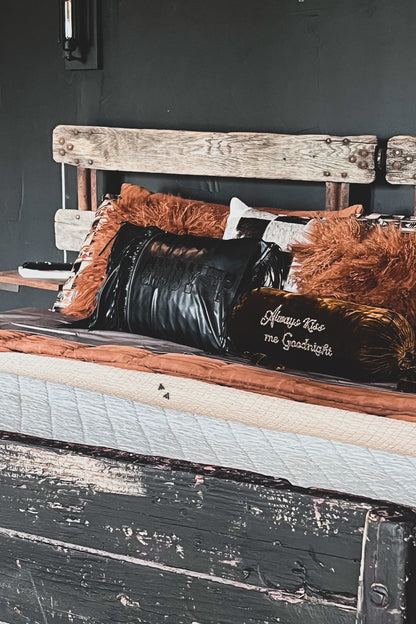 GIDDY UP PILLOW cover
