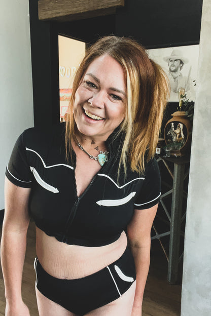 RETRO WESTERN ZIP CROP