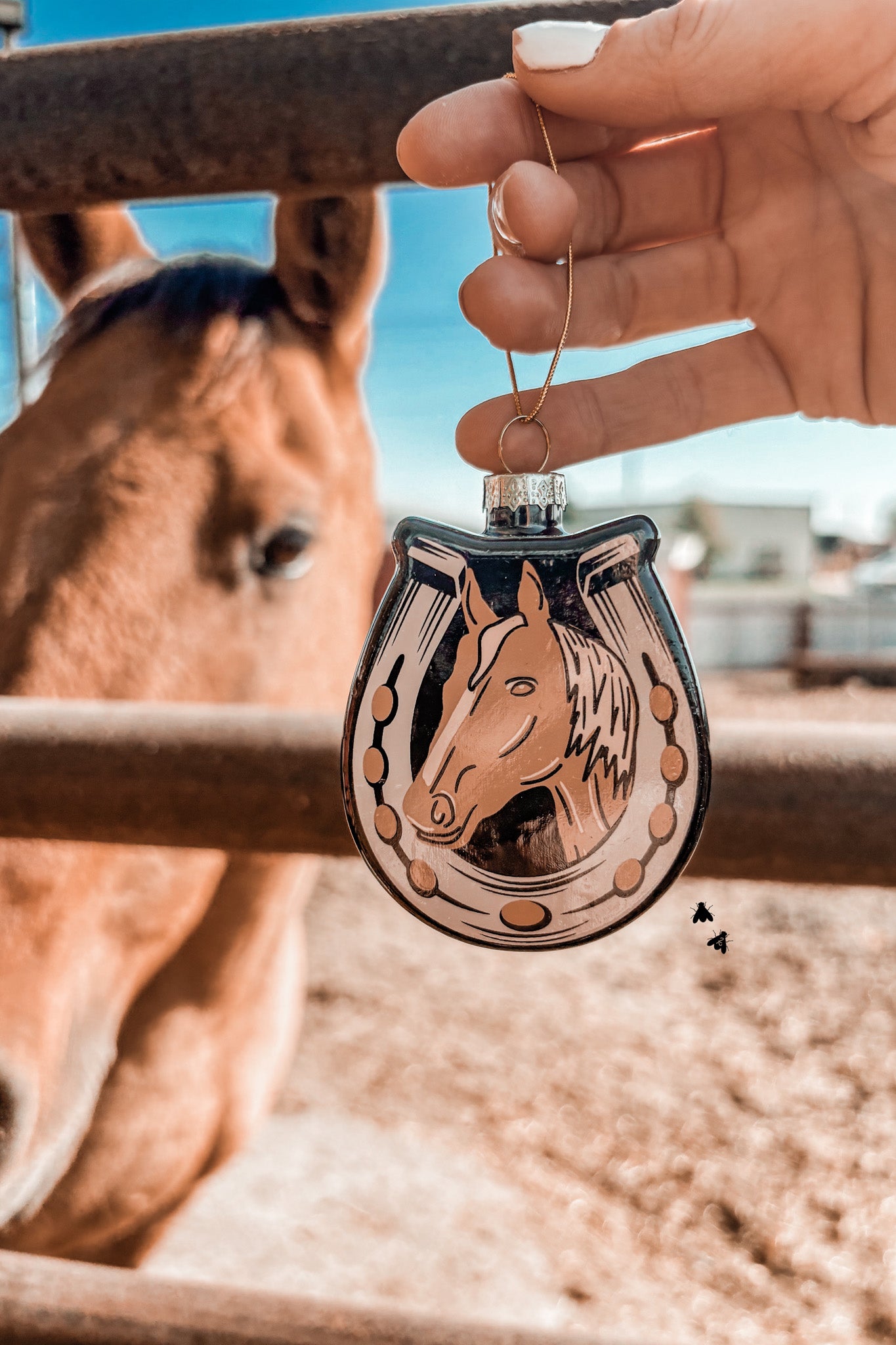 DECK THE STALLS ORNAMENT