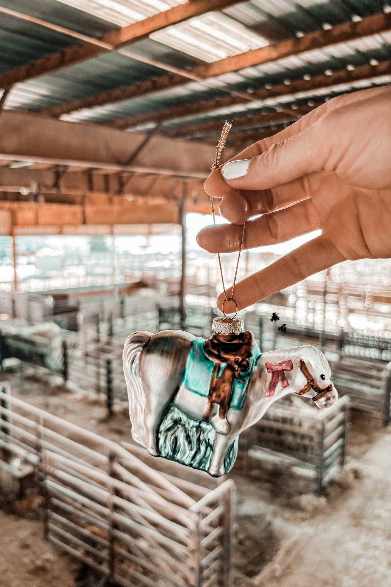 PRETTY FLY PONY ORNAMENT