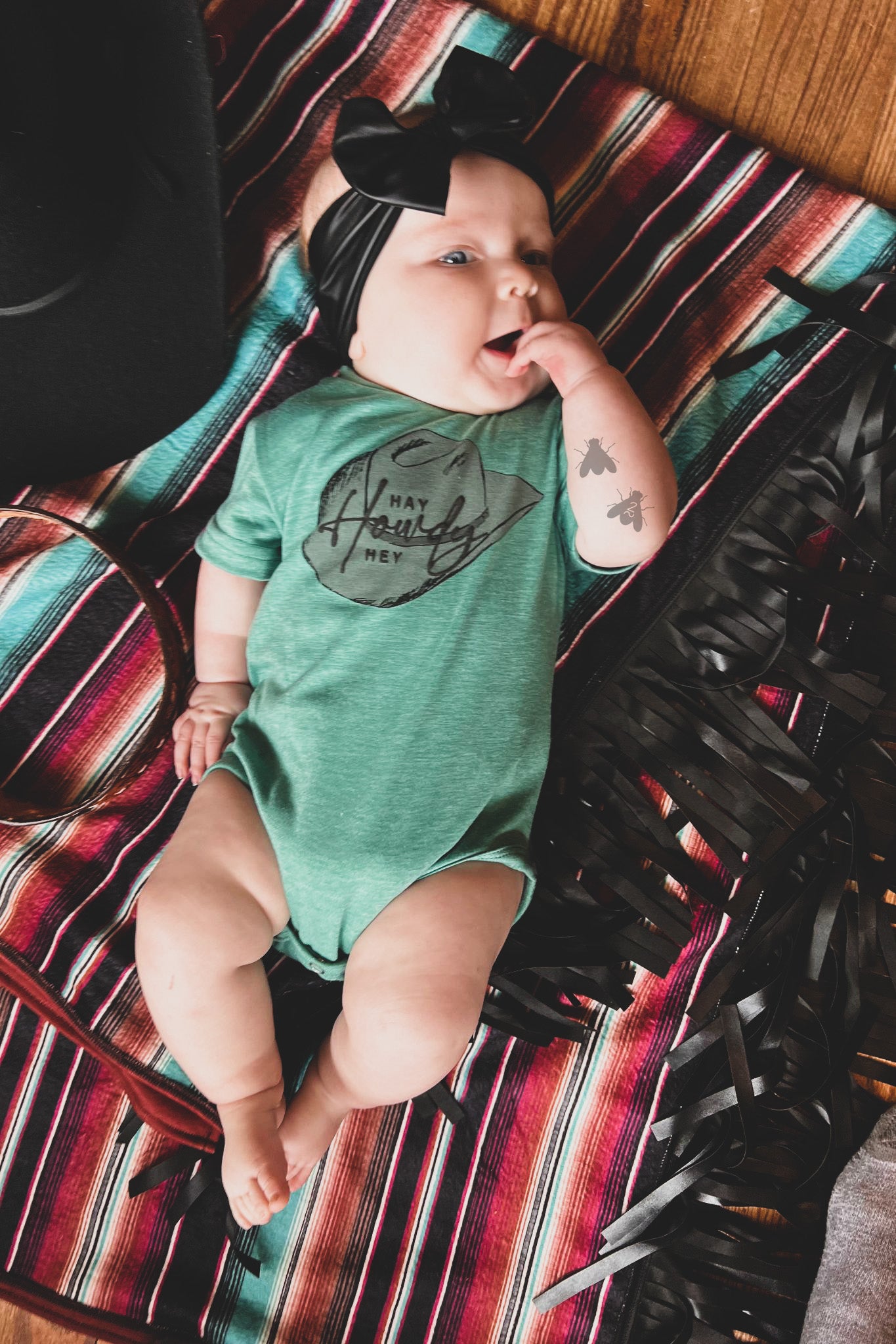 HEY HOWDY [BABY]
