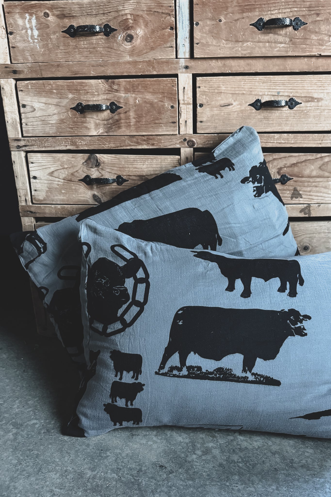 COUNTING CATTLE PILLOWCASE