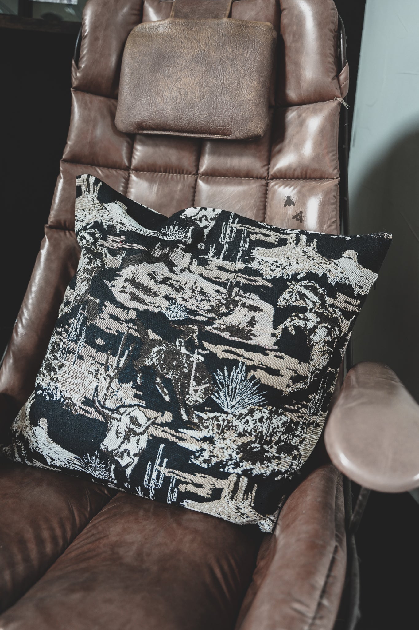 MESQUITE THROW PILLOW cover