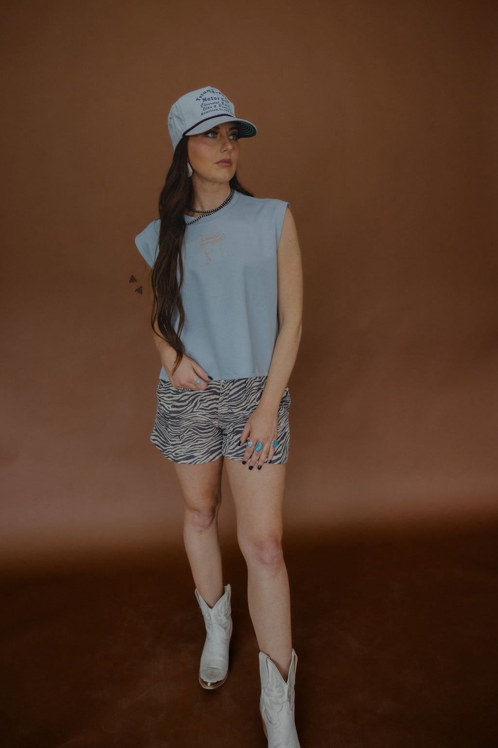SADDLE STONE TANK
